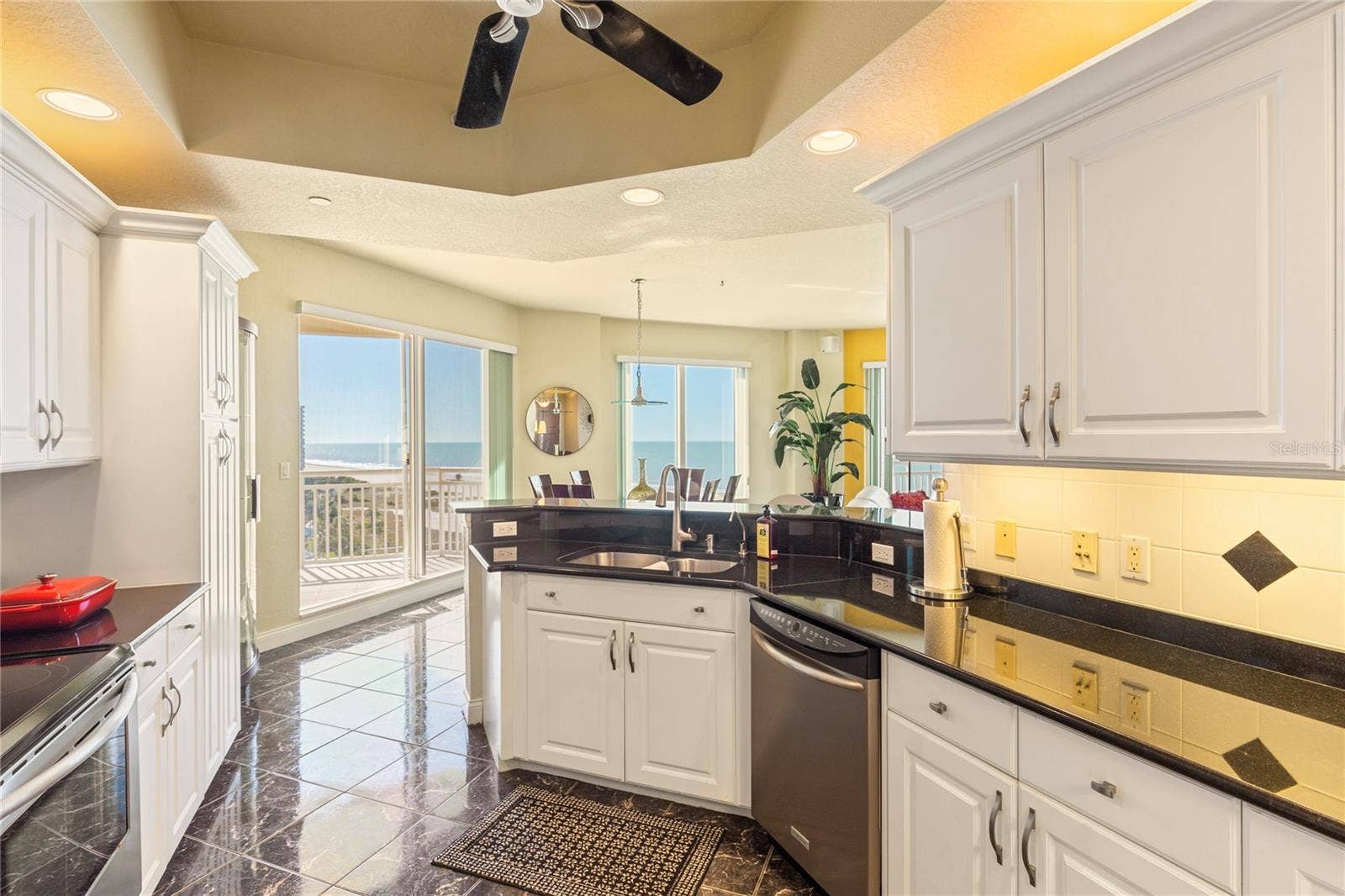 1200 GULF BOULEVARD, #1002, Clearwater Beach, FL 33767