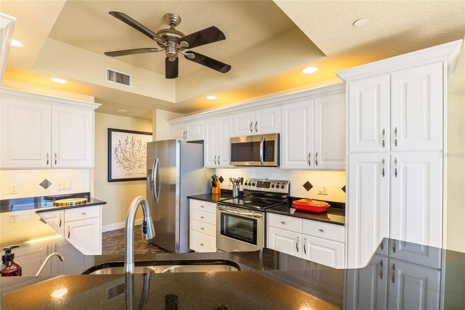 1200 GULF BOULEVARD, #1002, Clearwater Beach, FL 33767
