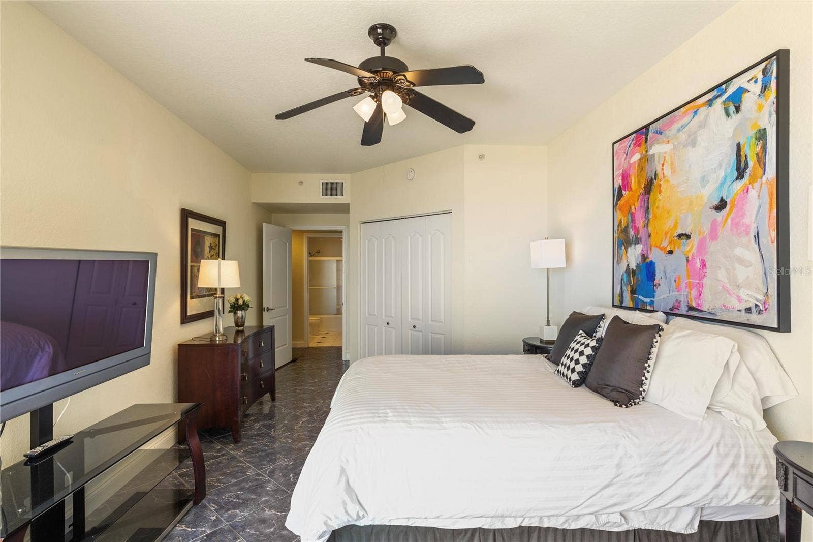 1200 GULF BOULEVARD, #1002, Clearwater Beach, FL 33767