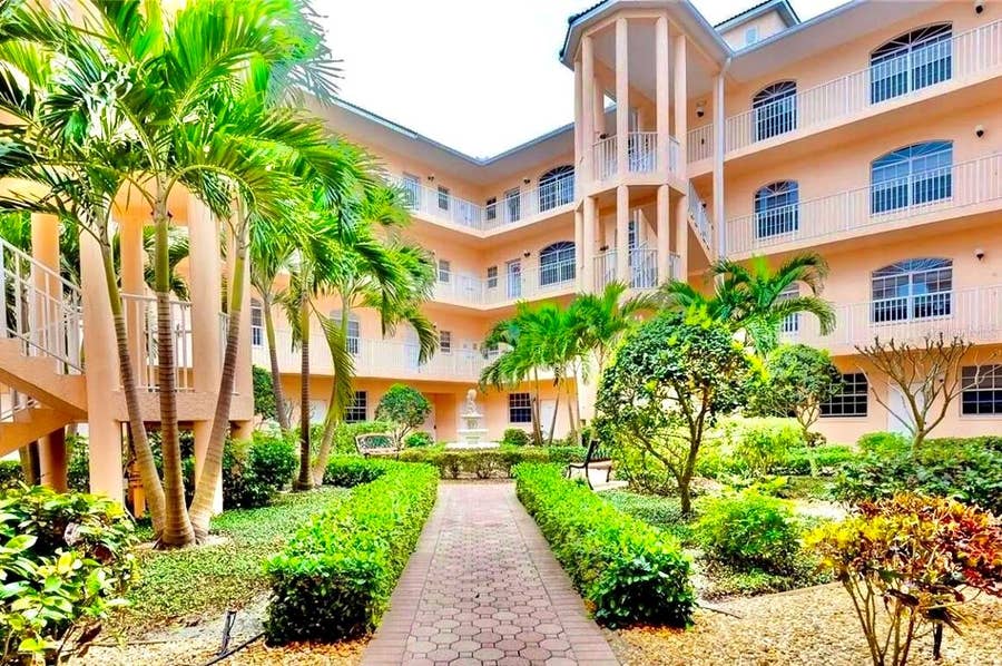 Property photo for 1305 GONDOLA PARK DRIVE, #1305, Venice, FL