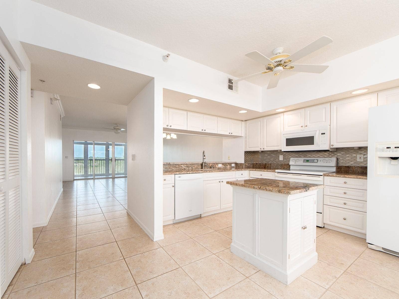 6550 SHORELINE DRIVE, #7502, St Petersburg, FL 33708 6550 SHORELINE DRIVE, #7502, St Petersburg, FL 33708