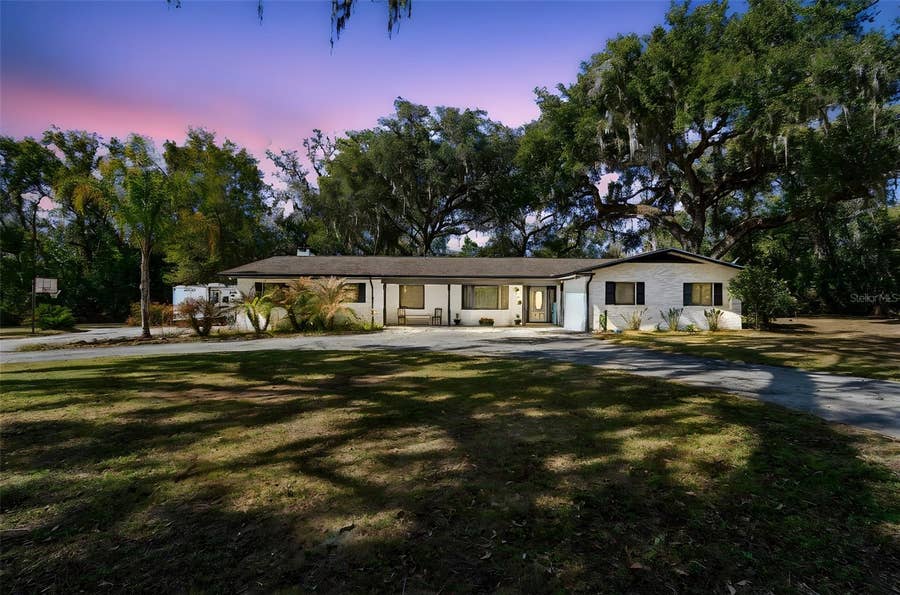 Property photo for 13550 11TH STREET, Dade City, FL
