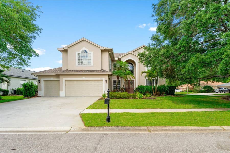 Property photo for 5292 KERNWOOD COURT, Palm Harbor, FL