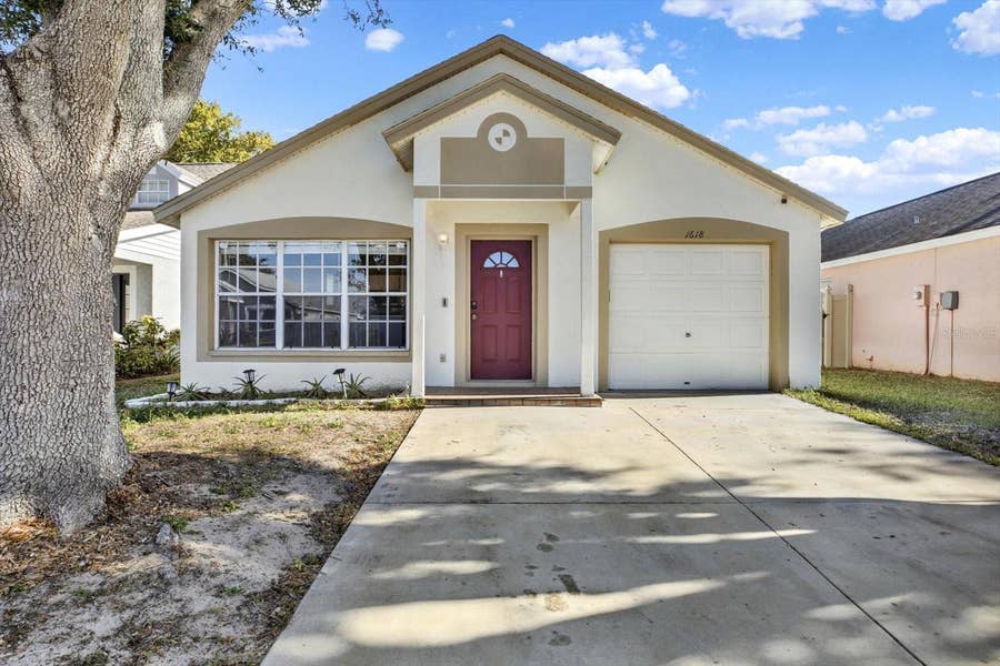 Property photo for 1618 CITRUS ORCHARD WAY, Valrico, FL