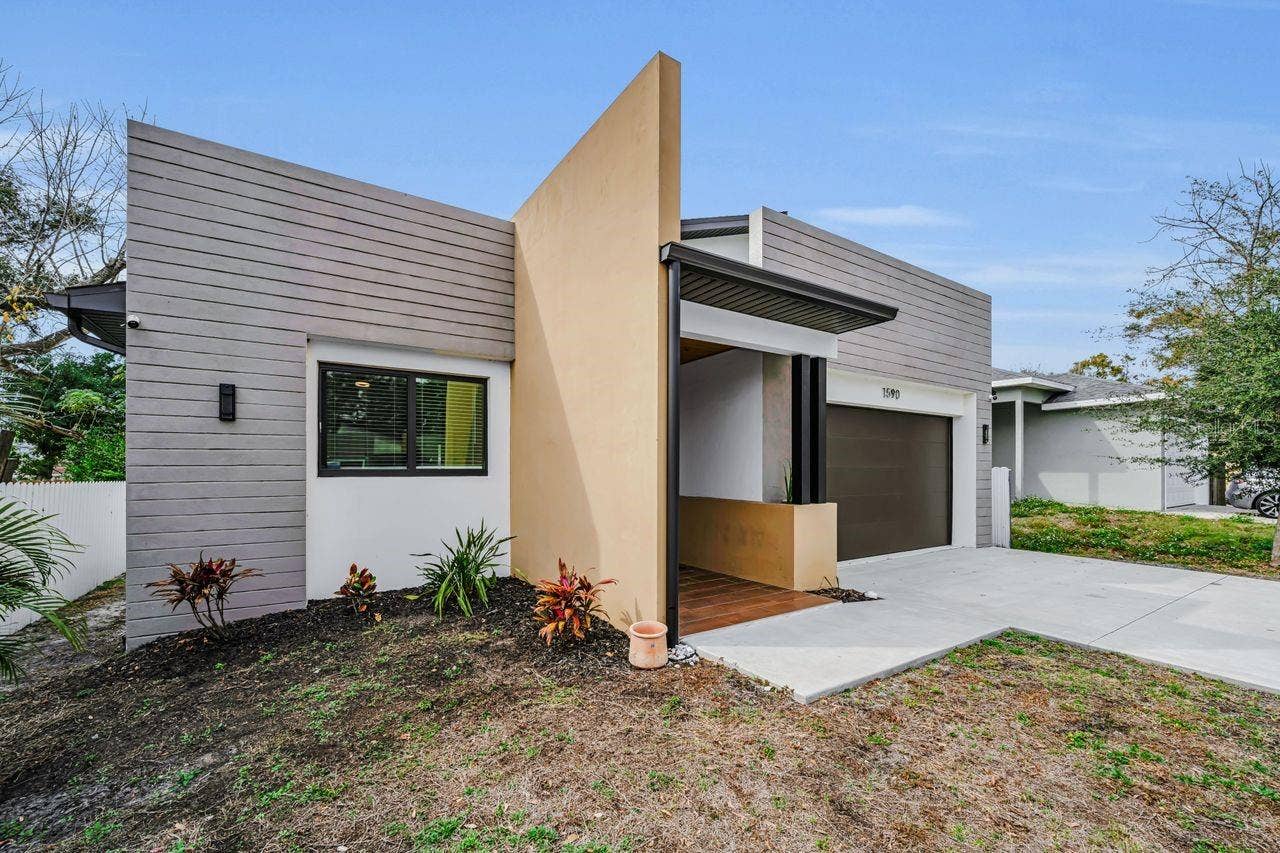 1590 S WASHINGTON AVENUE, Clearwater, FL 33756 1590 S WASHINGTON AVENUE, Clearwater, FL 33756