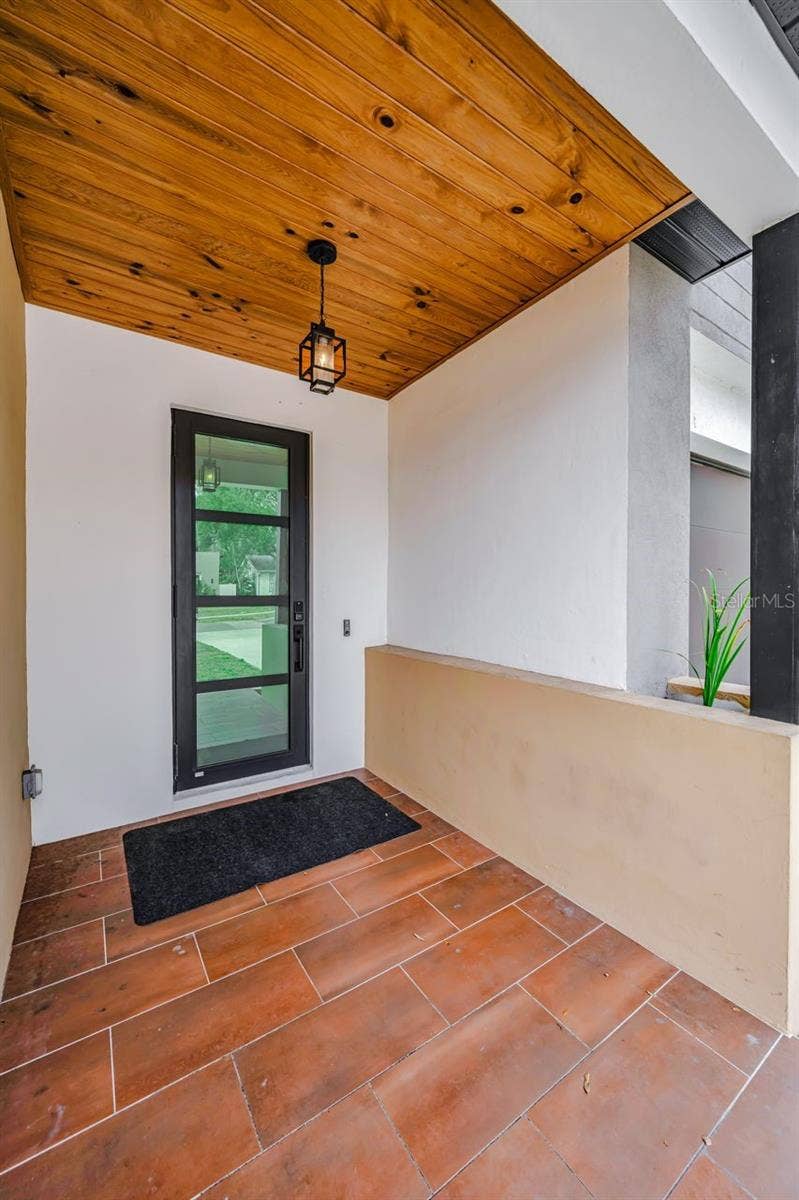 1590 S WASHINGTON AVENUE, Clearwater, FL 33756 1590 S WASHINGTON AVENUE, Clearwater, FL 33756