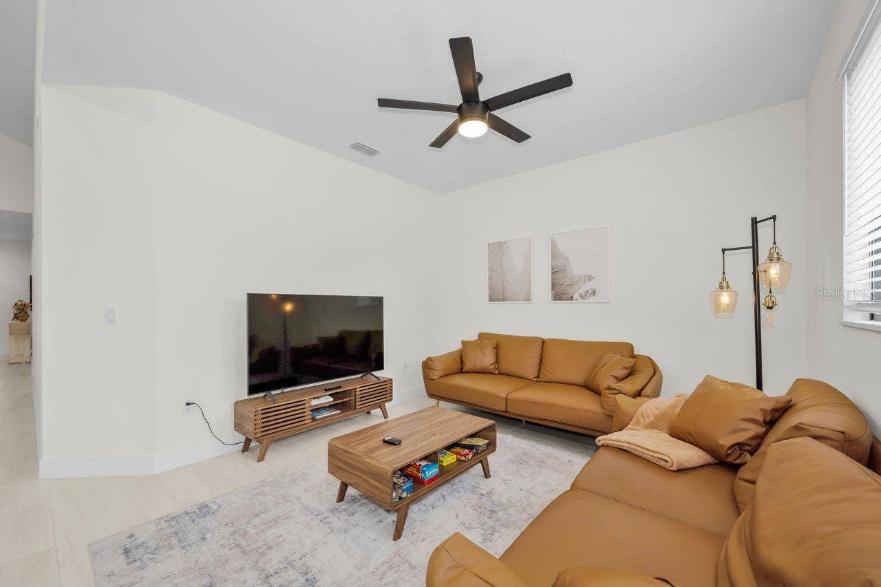 1590 S WASHINGTON AVENUE, Clearwater, FL 33756 1590 S WASHINGTON AVENUE, Clearwater, FL 33756