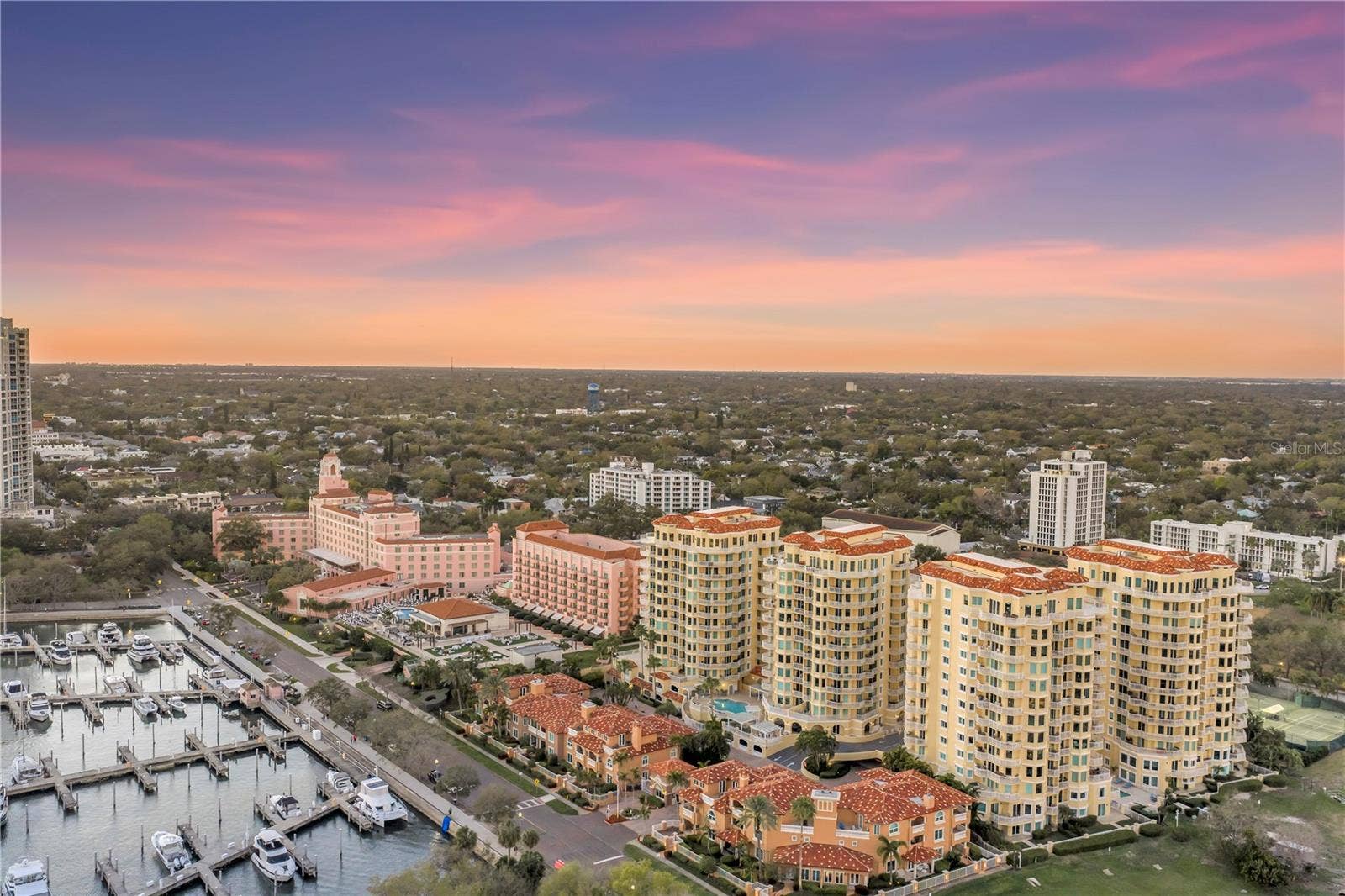 555 5TH AVENUE NE, #PH1, St Petersburg, FL 33701 555 5TH AVENUE NE, #PH1, St Petersburg, FL 33701