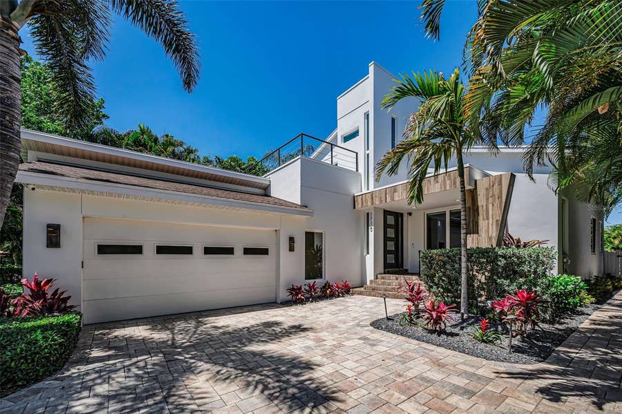 Property photo for 1710 BRIGHTWATERS BOULEVARD NE, St Petersburg, FL