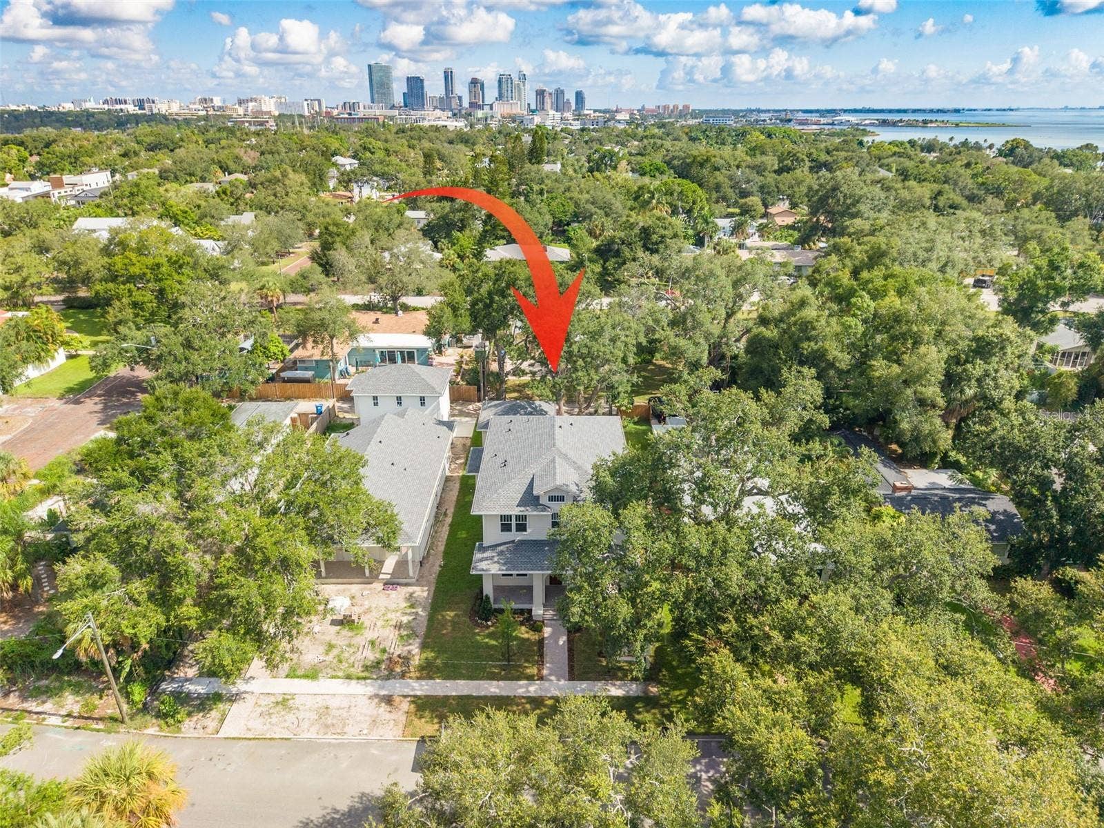 125 24TH AVENUE SE, St Petersburg, FL 33705 125 24TH AVENUE SE, St Petersburg, FL 33705