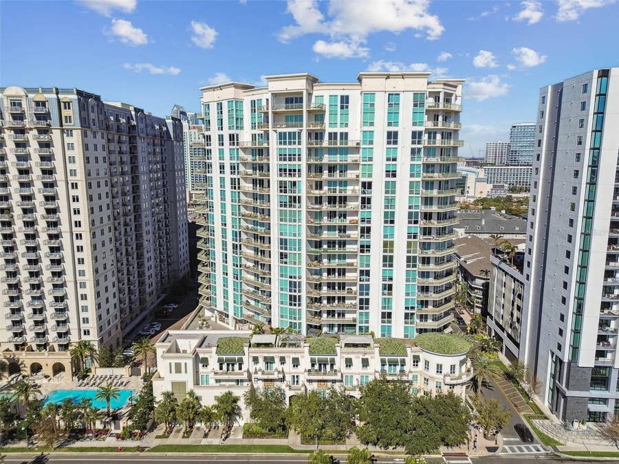 Property photo for 450 KNIGHTS RUN AVENUE, #2102, Tampa, FL