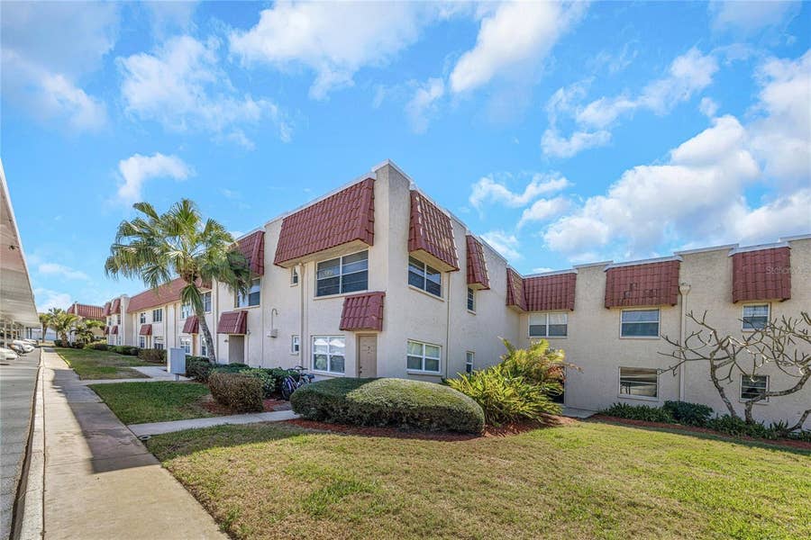 Property photo for 10032 65TH AVENUE N, #9, St Petersburg, FL