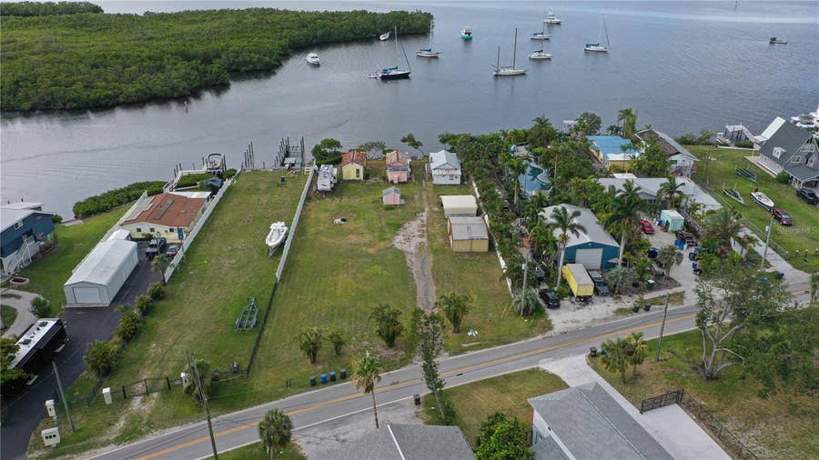Property photo for 3306 W SHELL POINT ROAD, Ruskin, FL