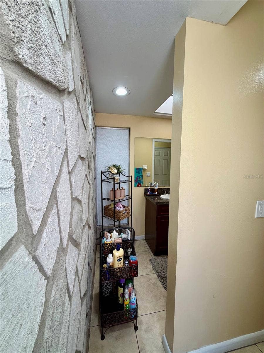 8026 JACKSON SPRINGS ROAD, Tampa, FL 33615 8026 JACKSON SPRINGS ROAD, Tampa, FL 33615