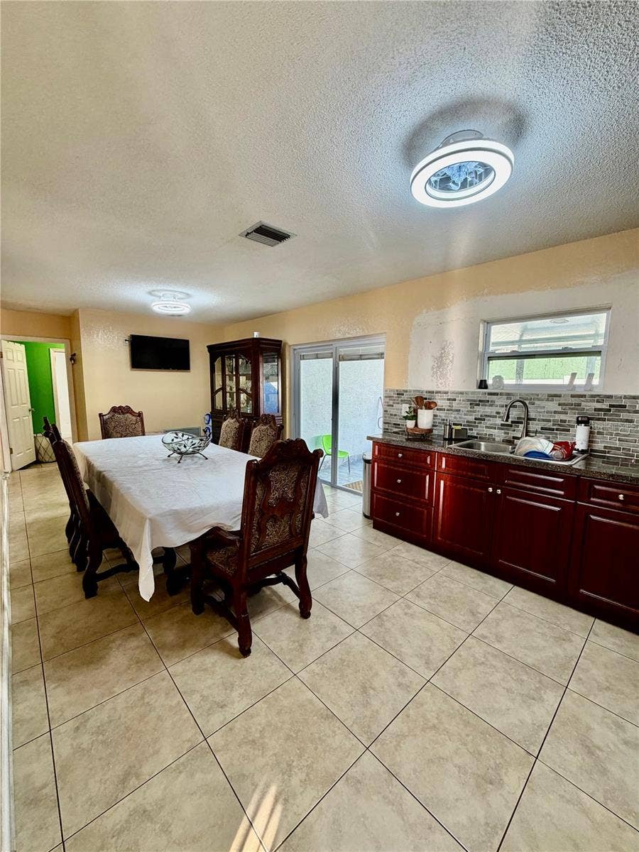 8026 JACKSON SPRINGS ROAD, Tampa, FL 33615 8026 JACKSON SPRINGS ROAD, Tampa, FL 33615