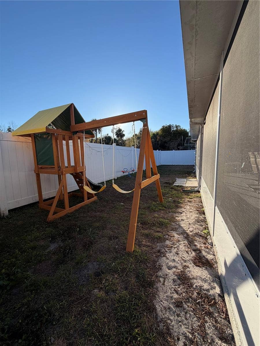 8026 JACKSON SPRINGS ROAD, Tampa, FL 33615 8026 JACKSON SPRINGS ROAD, Tampa, FL 33615