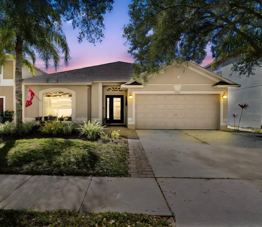 Property photo for 18922 FISHERMANS BEND DRIVE, Lutz, FL