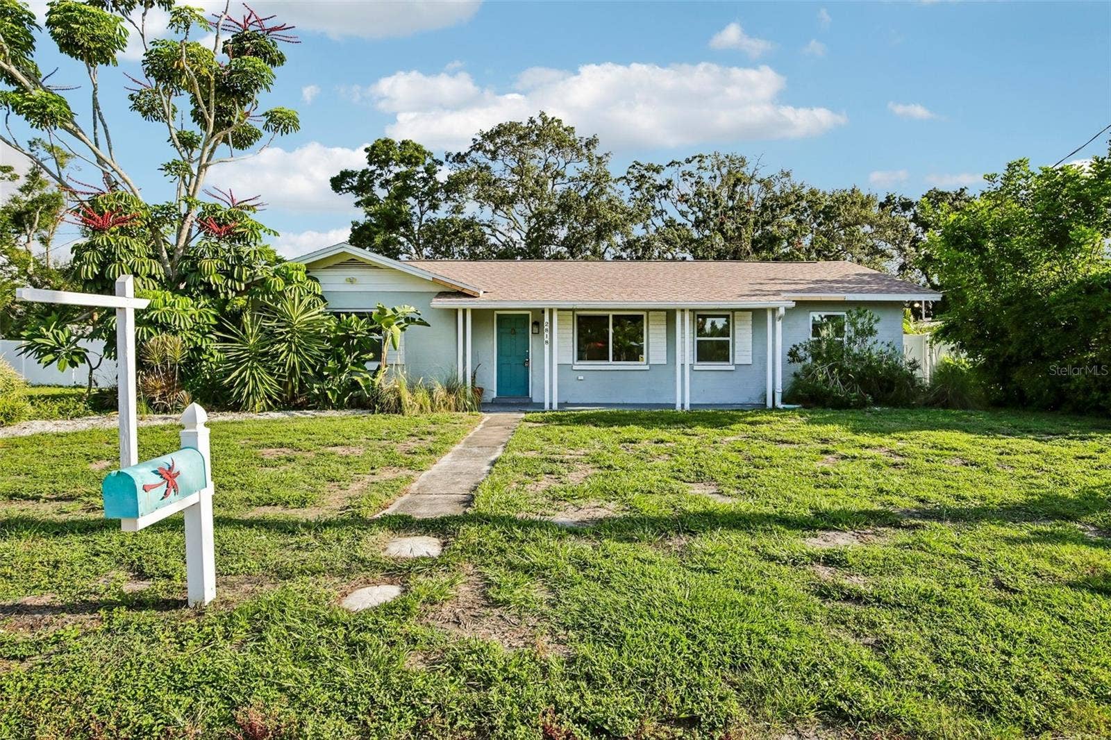 2818 11TH AVENUE W, Bradenton, FL 34205 2818 11TH AVENUE W, Bradenton, FL 34205