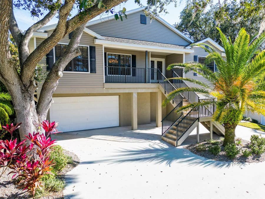 Property photo for 588 BAY ST, Palm Harbor, FL