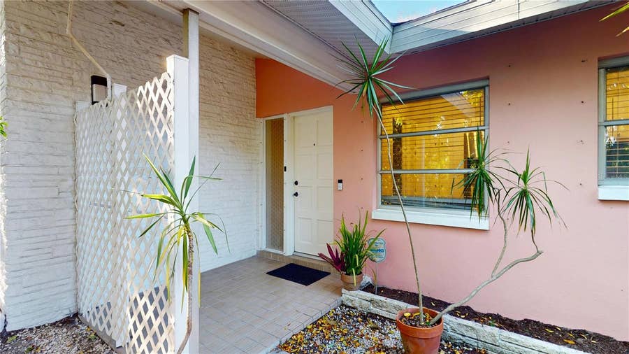 Property photo for 1546 BELLEAIR ROAD, Clearwater, FL