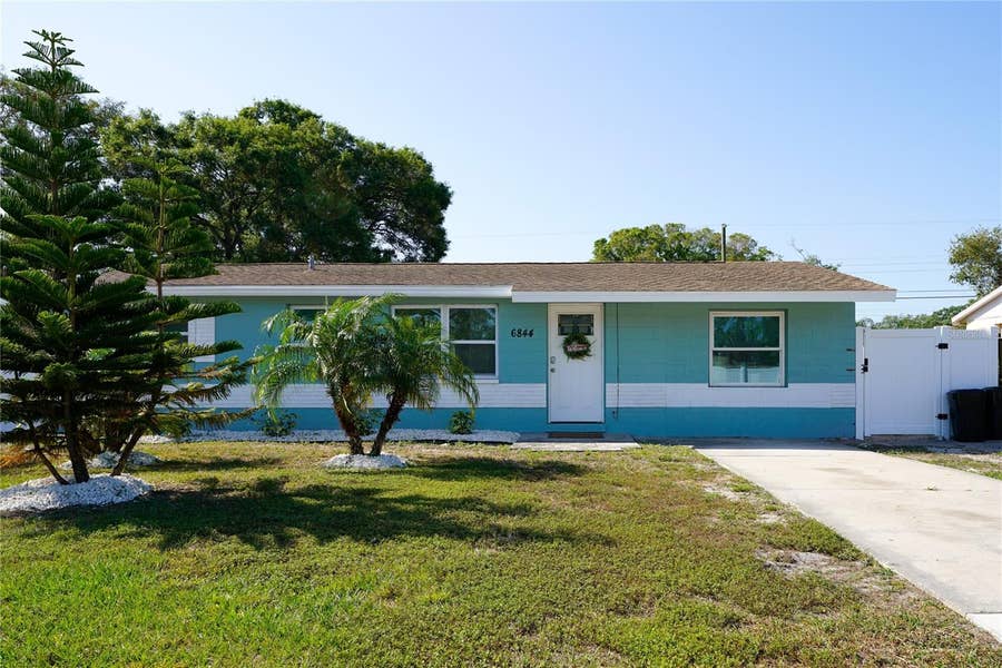 Property photo for 6844 82ND AVENUE N, Pinellas Park, FL