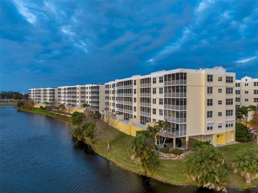 Property photo for 1200 COUNTRY CLUB DRIVE, #1404, Largo, FL