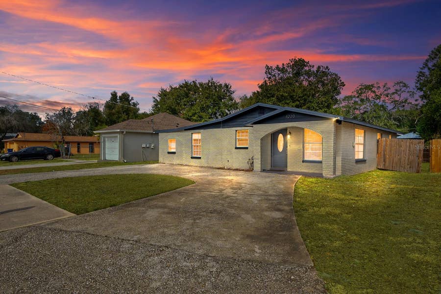 Property photo for 4220 E POWHATAN AVENUE, Tampa, FL