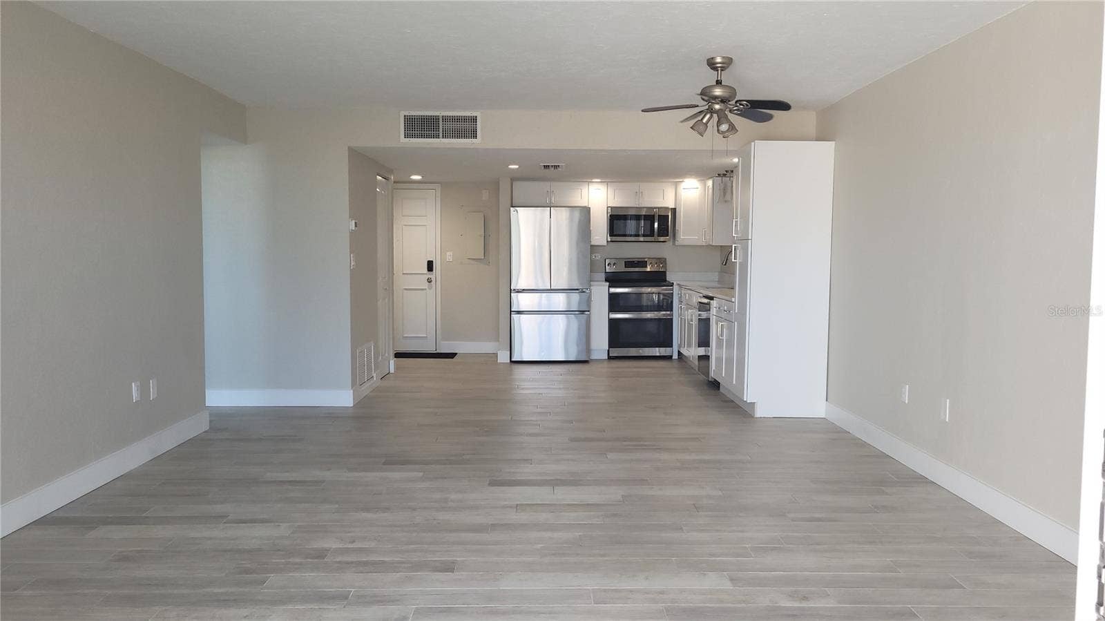 500 TREASURE ISLAND CAUSEWAY, #106, Treasure Island, FL 33706 500 TREASURE ISLAND CAUSEWAY, #106, Treasure Island, FL 33706