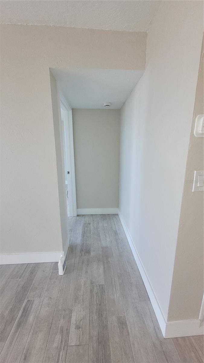 500 TREASURE ISLAND CAUSEWAY, #106, Treasure Island, FL 33706 Hallway area to bedroom