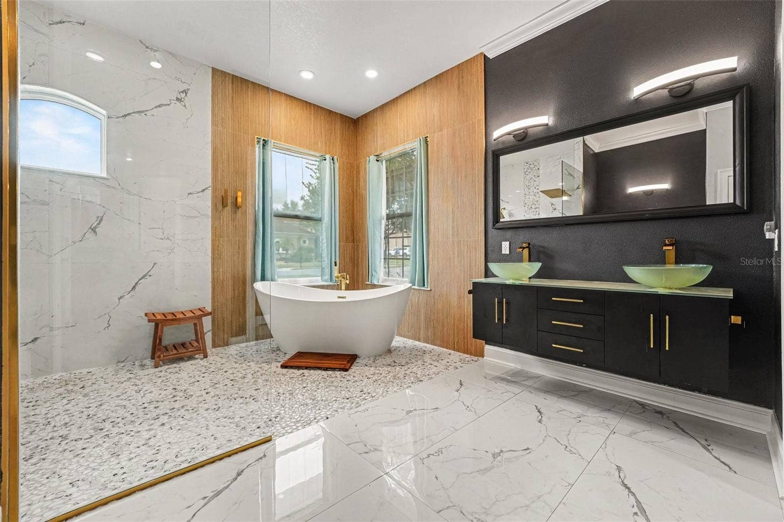 655 WHISPER WOODS DRIVE, Lakeland, FL 33813 Primary Bathroom