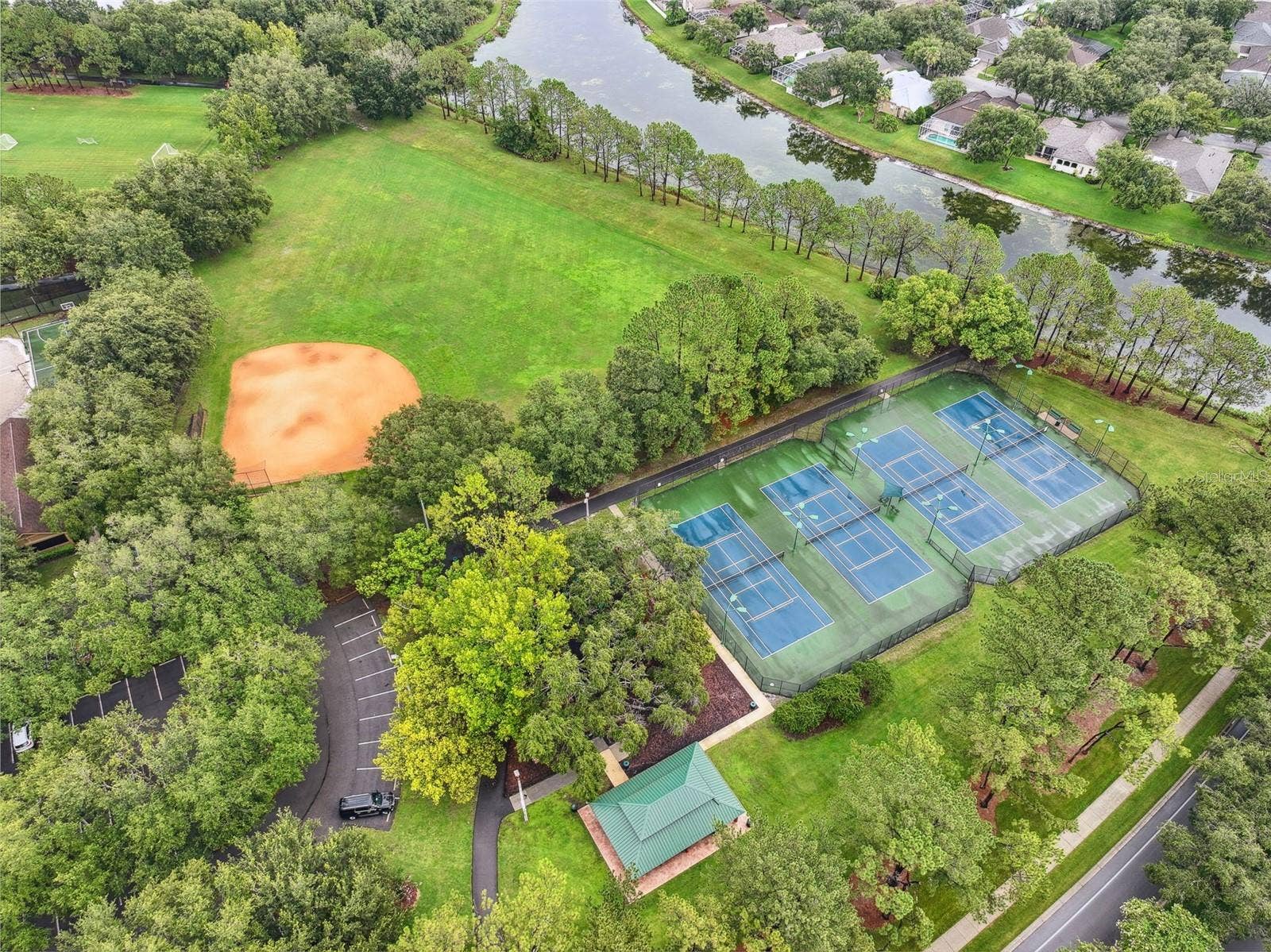 17503 EDINBURGH DRIVE, Tampa, FL 33647
