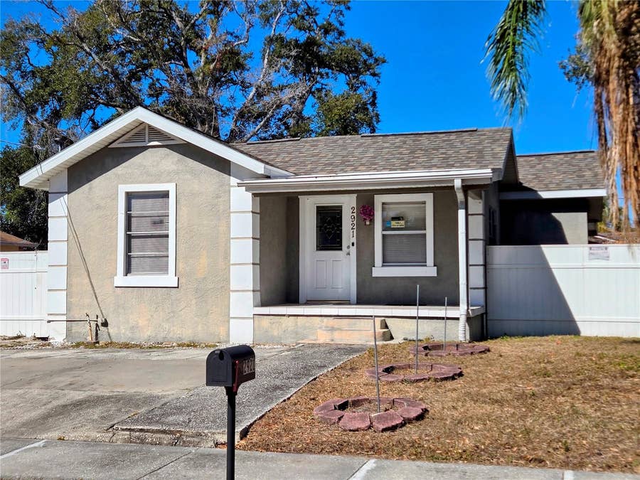 Property photo for 2921 W WALNUT STREET, Tampa, FL