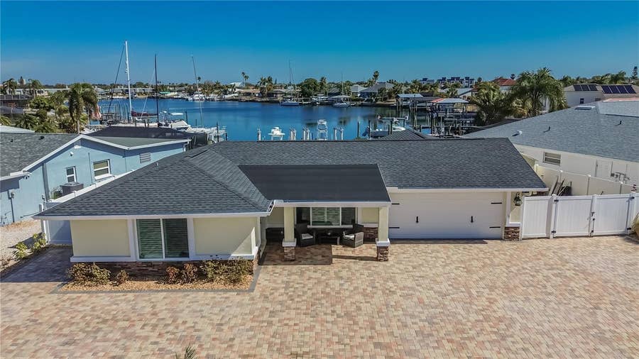 Property photo for 6404 LAKE SUNRISE DRIVE, Apollo Beach, FL