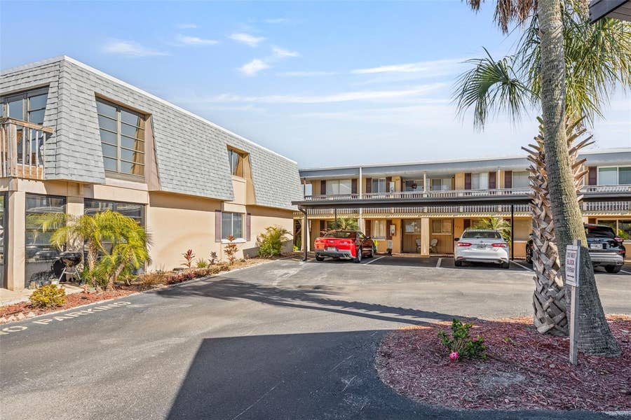 Property photo for 1008 APOLLO BEACH BOULEVARD, #103, Apollo Beach, FL