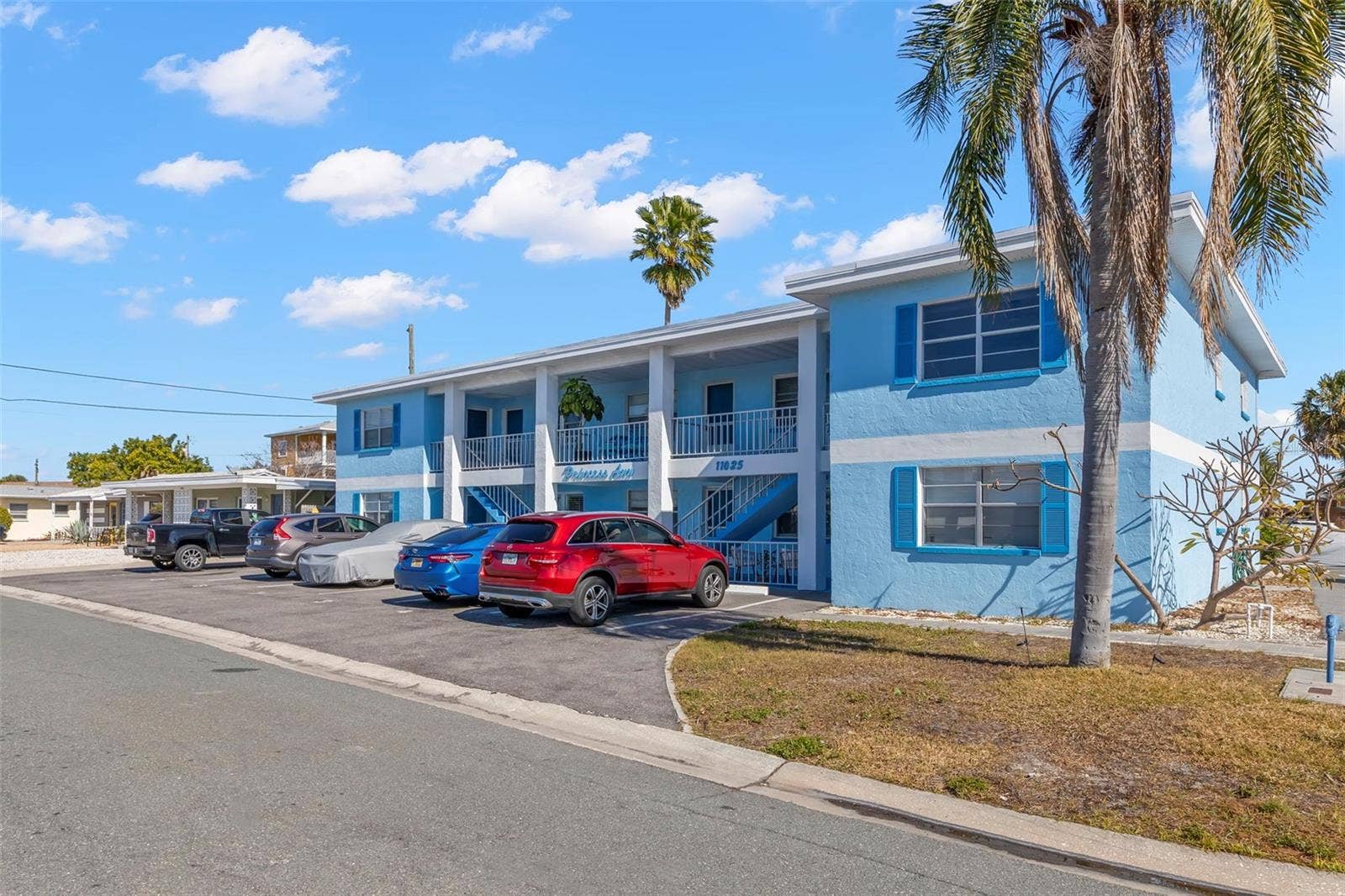11025 2ND STREET E, #8, Treasure Island, FL 33706 11025 2ND STREET E, #8, Treasure Island, FL 33706