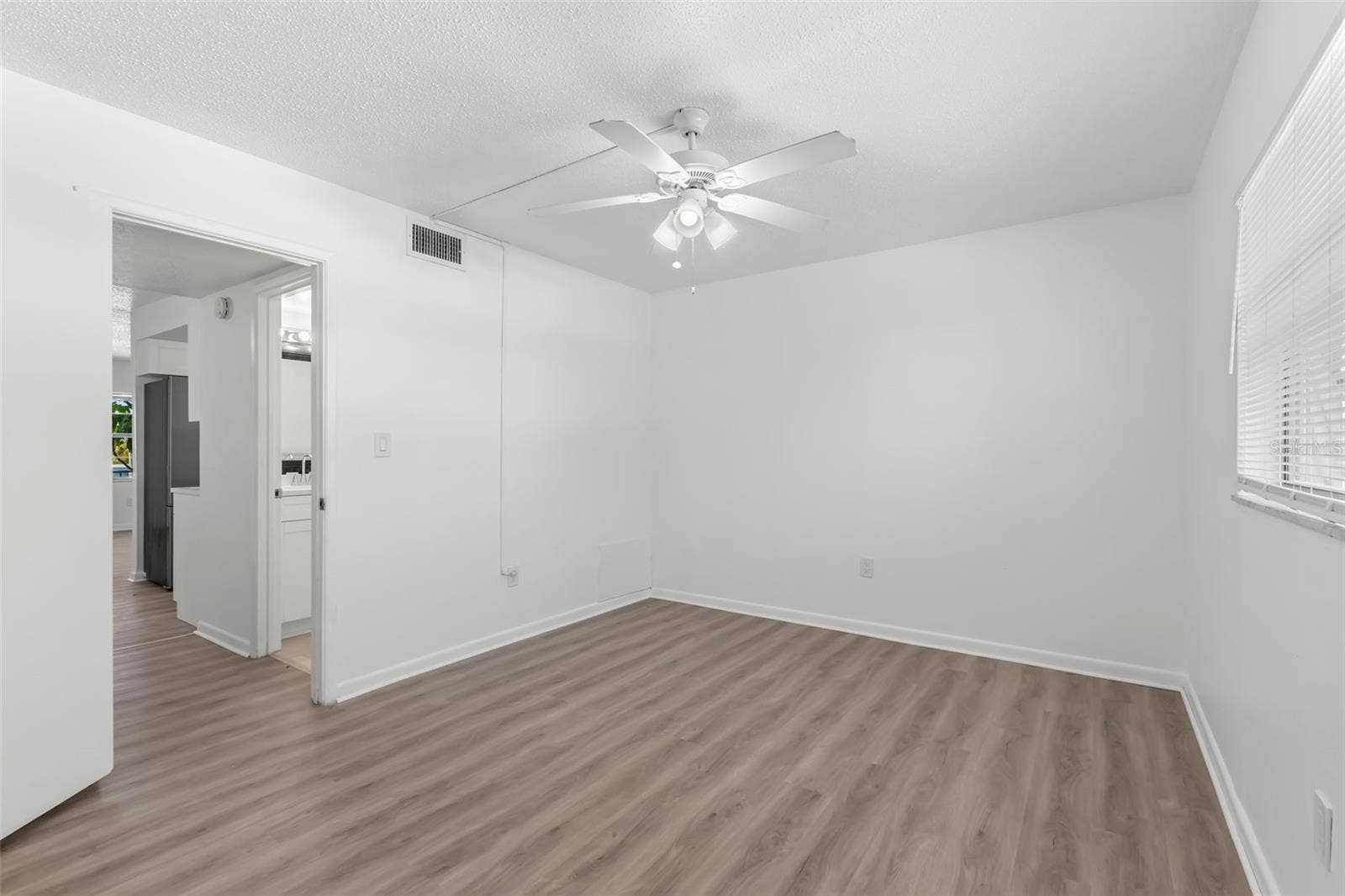 11025 2ND STREET E, #8, Treasure Island, FL 33706 11025 2ND STREET E, #8, Treasure Island, FL 33706