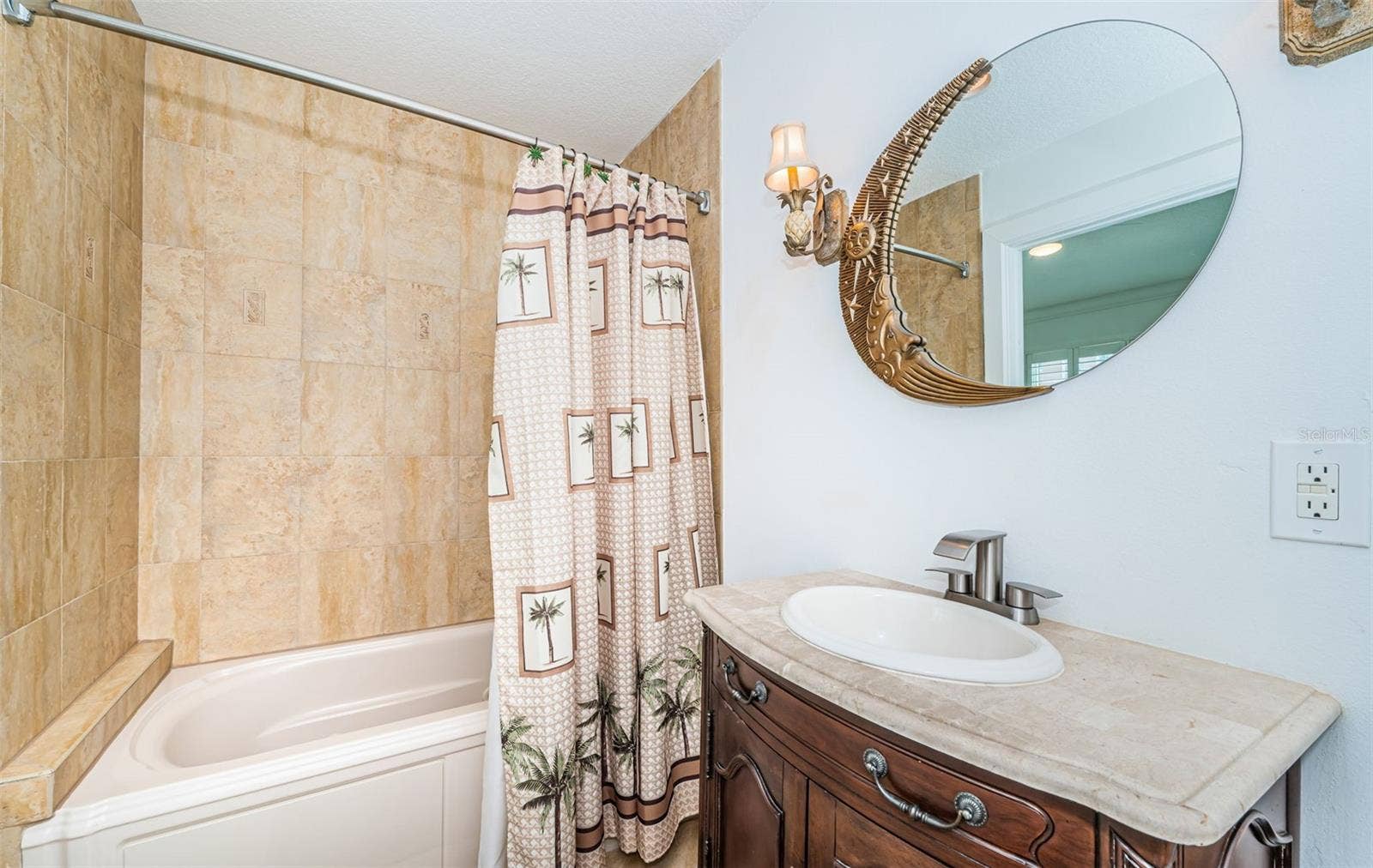 12274 1ST STREET W, #8, Treasure Island, FL 33706 12274 1ST STREET W, #8, Treasure Island, FL 33706