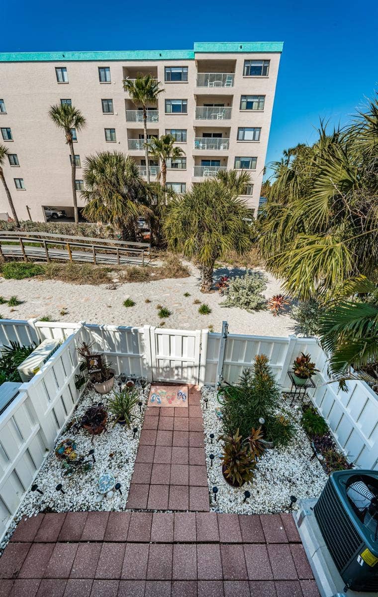 12274 1ST STREET W, #8, Treasure Island, FL 33706 12274 1ST STREET W, #8, Treasure Island, FL 33706