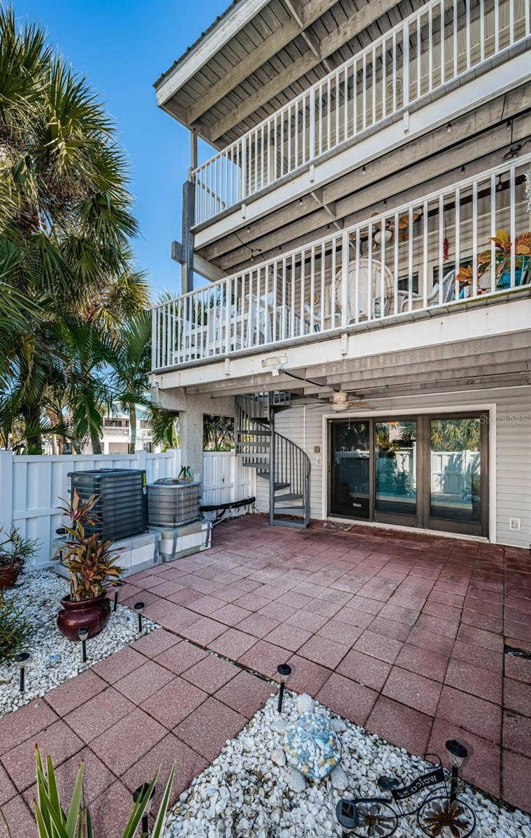 12274 1ST STREET W, #8, Treasure Island, FL 33706 12274 1ST STREET W, #8, Treasure Island, FL 33706