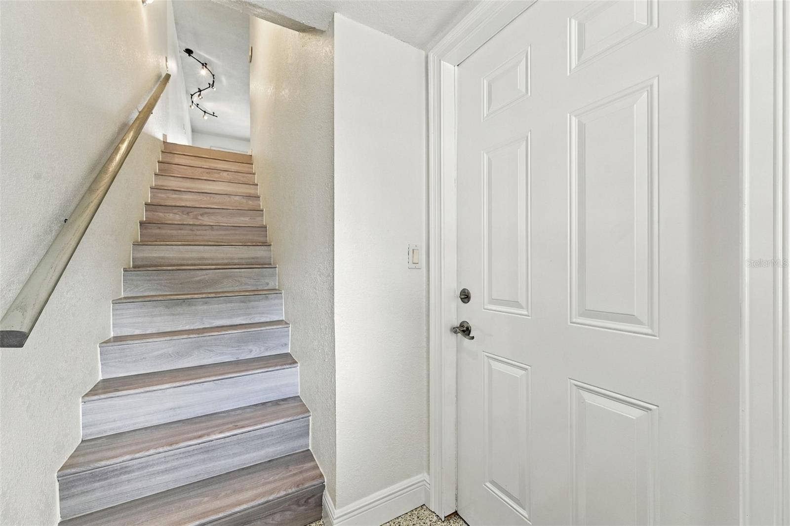 12274 1ST STREET W, #8, Treasure Island, FL 33706 12274 1ST STREET W, #8, Treasure Island, FL 33706