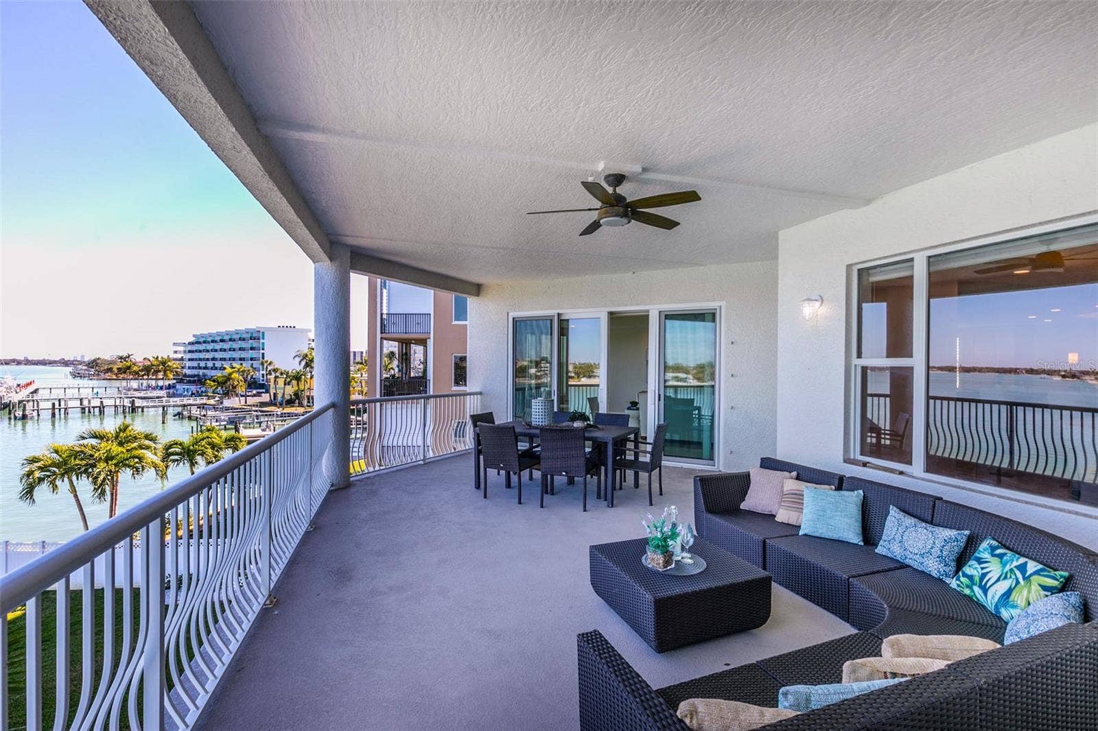 220 108TH AVENUE, #304, Treasure Island, FL 33706 220 108TH AVENUE, #304, Treasure Island, FL 33706