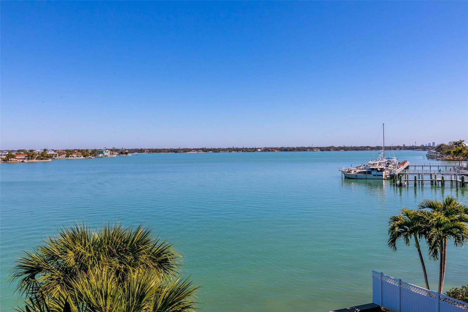 220 108TH AVENUE, #304, Treasure Island, FL 33706 220 108TH AVENUE, #304, Treasure Island, FL 33706