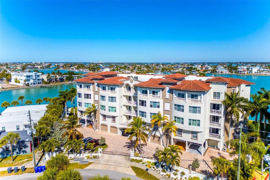 Property photo for 220 108TH AVENUE, #304, Treasure Island, FL