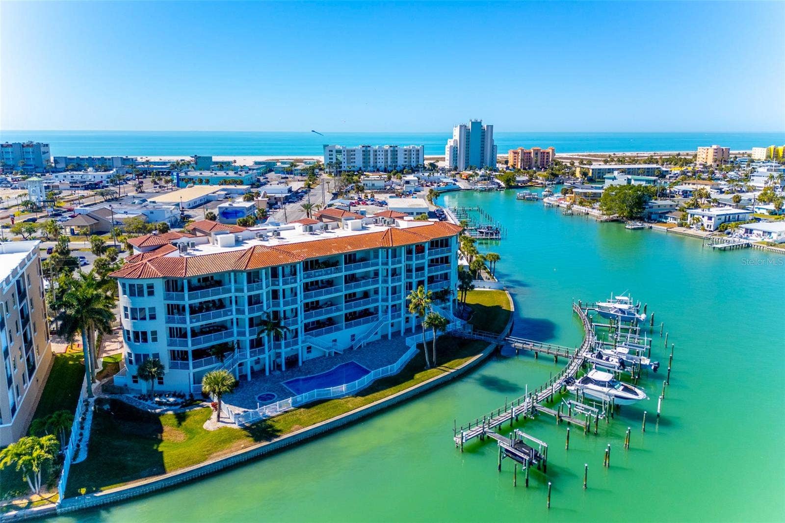 220 108TH AVENUE, #304, Treasure Island, FL 33706 220 108TH AVENUE, #304, Treasure Island, FL 33706