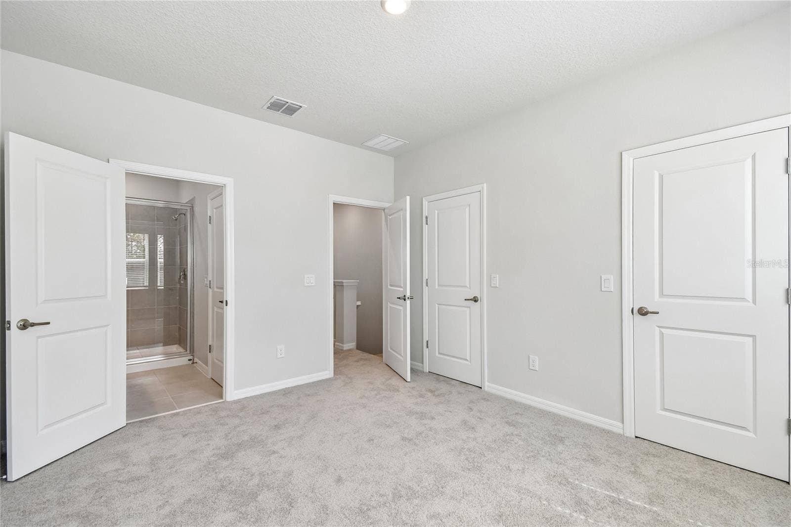 1124 WILD CREST LANE, Daytona Beach, FL 32117