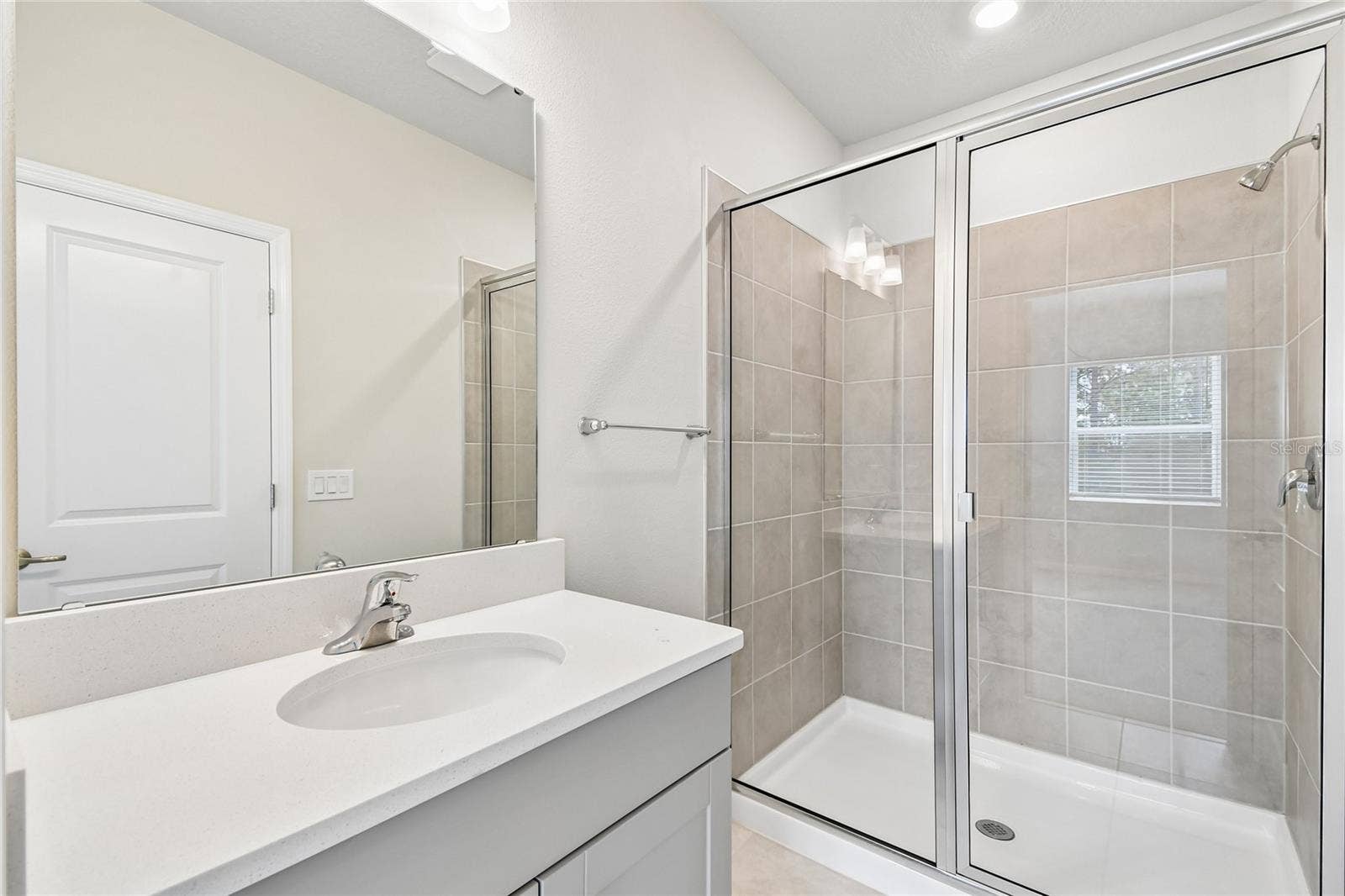 1124 WILD CREST LANE, Daytona Beach, FL 32117