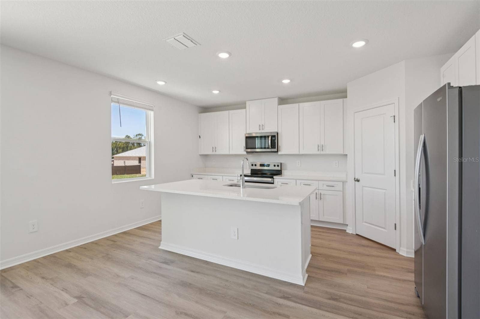 12581 HOMELAND DRIVE, Dade City, FL 33525