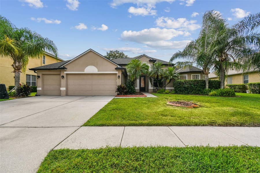 Property photo for 26848 SHOREGRASS DRIVE, Wesley Chapel, FL