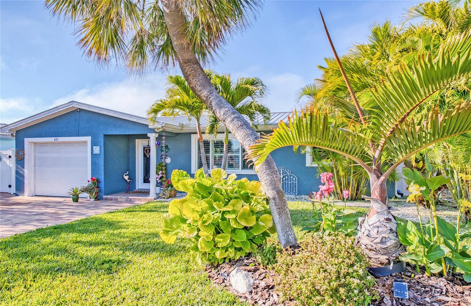 621 77TH AVENUE, St Pete Beach, FL 33706 621 77TH AVENUE, St Pete Beach, FL 33706