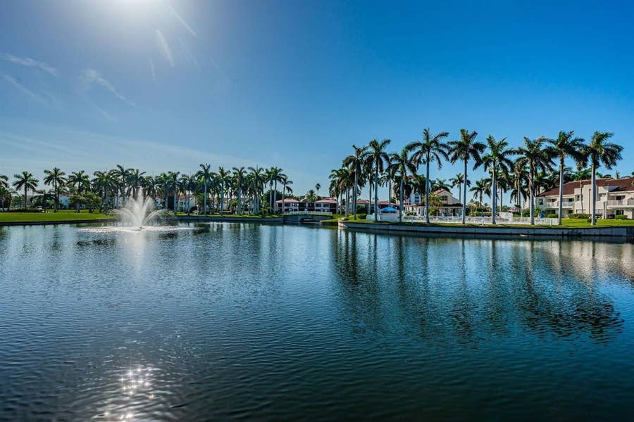 Property photo for 6050 BAHIA DEL MAR CIRCLE, #120, St Petersburg, FL